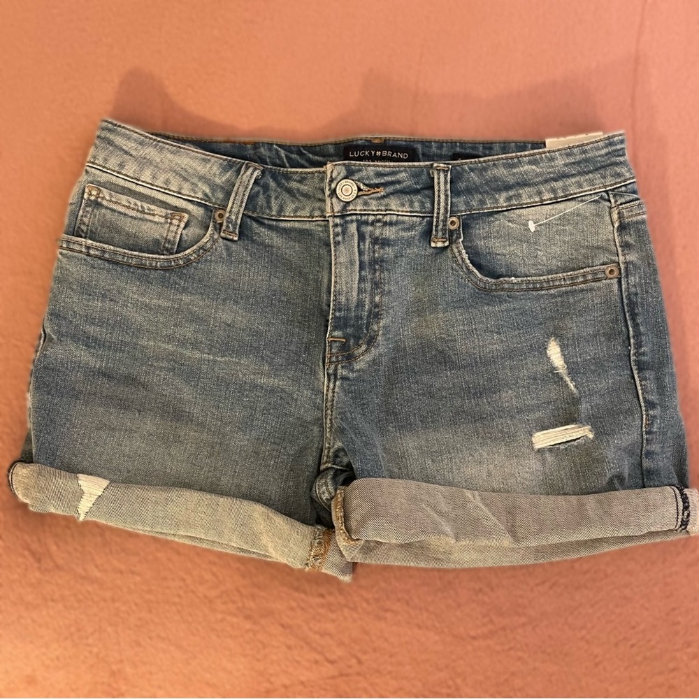 NWT Lucky Brand The Roll Up Shorts | sz: 4/27